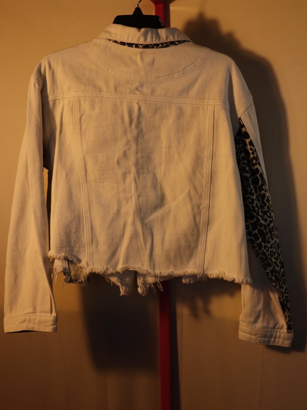 POL Distressed White Denim Jacket with Leopard print - New w/out Tags - Medium - Picture 4 of 4